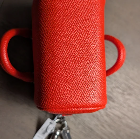 ✨️NWT Mini Coach Rowan Satchel Bag Charm Red✨️ - Picture 7 of 8